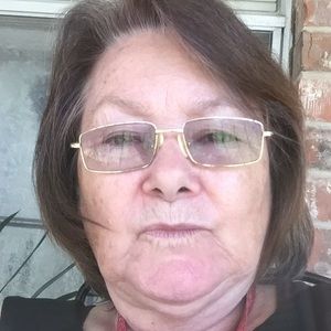 Meet your Posher, Renee